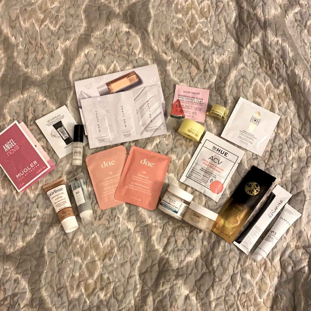 Beauty Bundle! Glow Recipe, Fenty, Smashbox, Oribe, Olaplex, Ouai, Dae & more